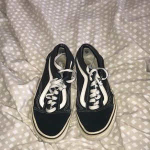BLACK LOW TOP VANS!!